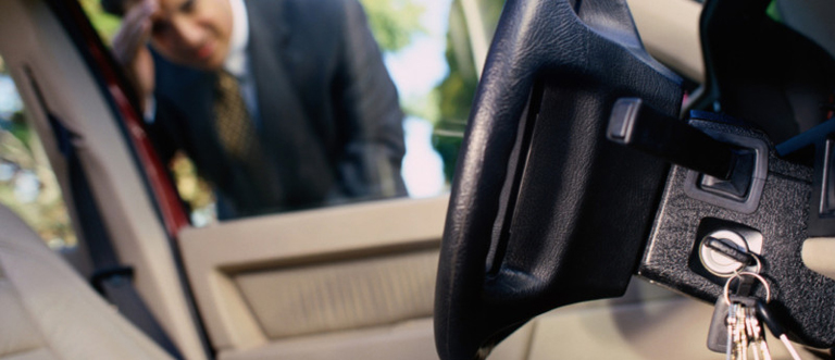 24 hour car locksmith in Reedley